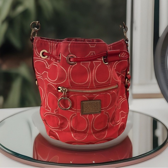 Coach Poppy Bucket Bag Canvas Red Monogram - Picture 2 of 13